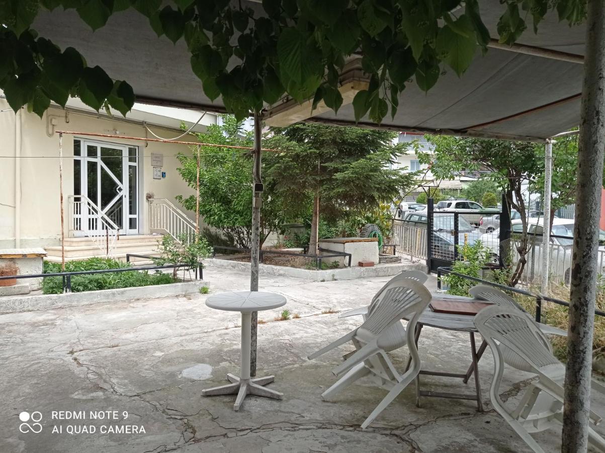 Studio In Thessaloniki Near Airport And Exit For Chalkidiki Appartement Buitenkant foto