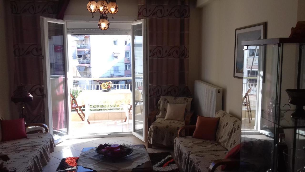 Studio In Thessaloniki Near Airport And Exit For Chalkidiki Appartement Buitenkant foto